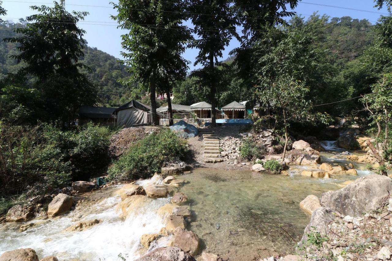 Oyo 23439 Tapovan Heights Camp & Resort Narendra Nagar Extérieur photo